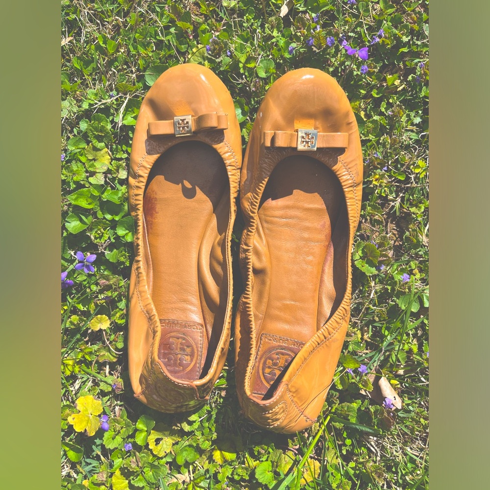 Tory Burch Tan Ballet Flats